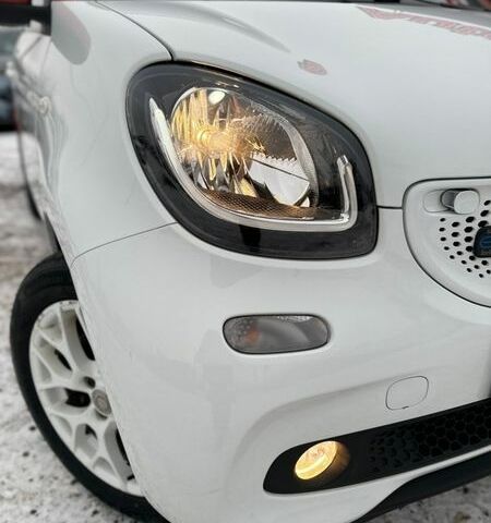 Білий Смарт EQ Forfour, об'ємом двигуна 0 л та пробігом 93 тис. км за 8500 $, фото 2 на Automoto.ua