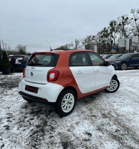Білий Смарт EQ Forfour, об'ємом двигуна 0 л та пробігом 93 тис. км за 8500 $, фото 7 на Automoto.ua