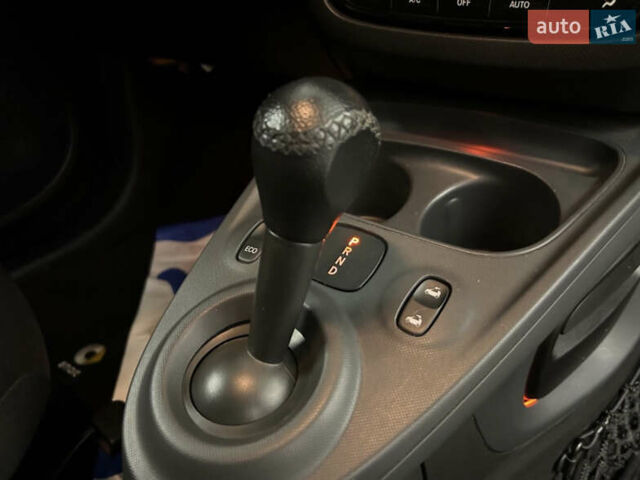 Белый Смарт EQ Forfour, объемом двигателя 0 л и пробегом 29 тыс. км за 16550 $, фото 5 на Automoto.ua