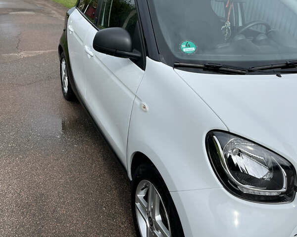 Белый Смарт EQ Forfour, объемом двигателя 0 л и пробегом 47 тыс. км за 11700 $, фото 66 на Automoto.ua