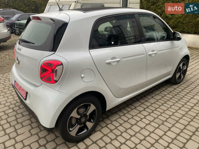 Білий Смарт EQ Forfour, об'ємом двигуна 0 л та пробігом 25 тис. км за 9999 $, фото 5 на Automoto.ua