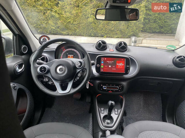 Білий Смарт EQ Forfour, об'ємом двигуна 0 л та пробігом 25 тис. км за 9999 $, фото 11 на Automoto.ua