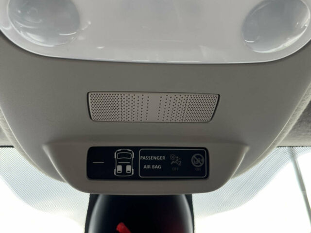 Білий Смарт EQ Forfour, об'ємом двигуна 0 л та пробігом 60 тис. км за 10400 $, фото 26 на Automoto.ua