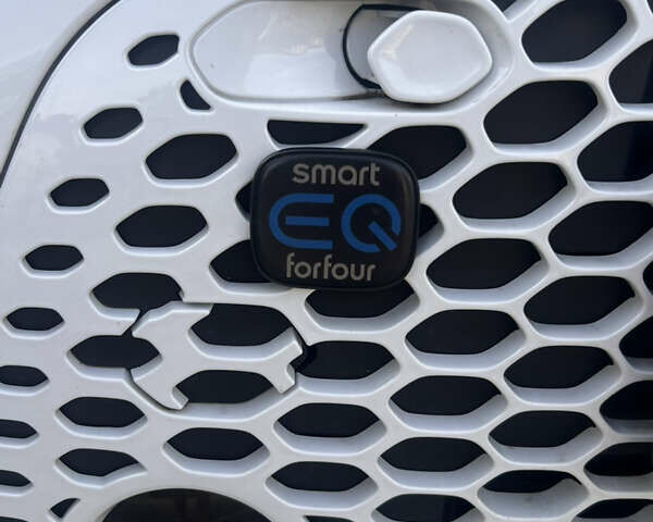 Білий Смарт EQ Forfour, об'ємом двигуна 0 л та пробігом 11 тис. км за 9900 $, фото 9 на Automoto.ua