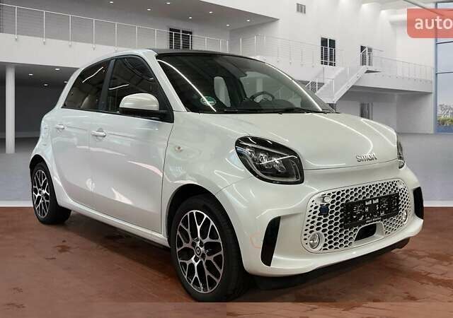 Белый Смарт EQ Forfour, объемом двигателя 0 л и пробегом 23 тыс. км за 14065 $, фото 1 на Automoto.ua