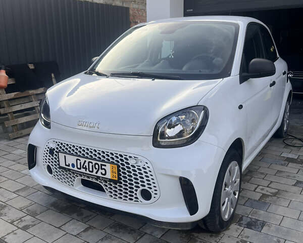 Білий Смарт EQ Forfour, об'ємом двигуна 0 л та пробігом 11 тис. км за 9900 $, фото 1 на Automoto.ua