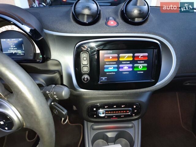 Чорний Смарт EQ Forfour, об'ємом двигуна 0 л та пробігом 65 тис. км за 10200 $, фото 21 на Automoto.ua
