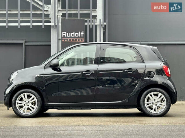 Черный Смарт EQ Forfour, объемом двигателя 0 л и пробегом 49 тыс. км за 9100 $, фото 10 на Automoto.ua