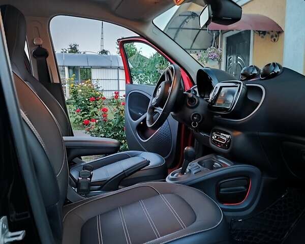 Чорний Смарт EQ Forfour, об'ємом двигуна 0 л та пробігом 48 тис. км за 11250 $, фото 18 на Automoto.ua
