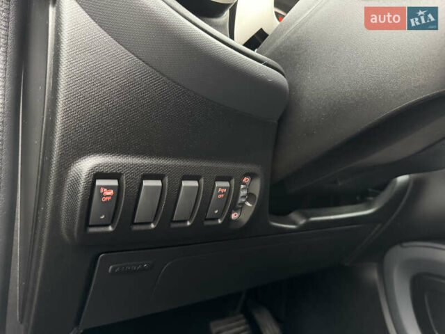 Черный Смарт EQ Forfour, объемом двигателя 0 л и пробегом 49 тыс. км за 9100 $, фото 21 на Automoto.ua