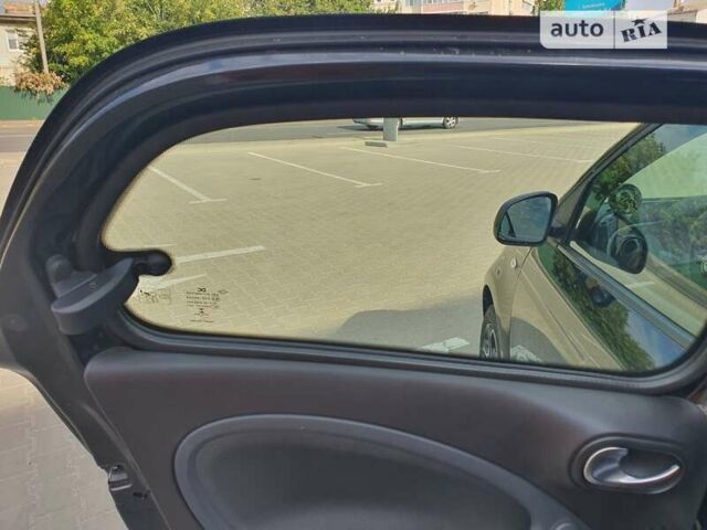 Черный Смарт EQ Forfour, объемом двигателя 0 л и пробегом 42 тыс. км за 8999 $, фото 18 на Automoto.ua