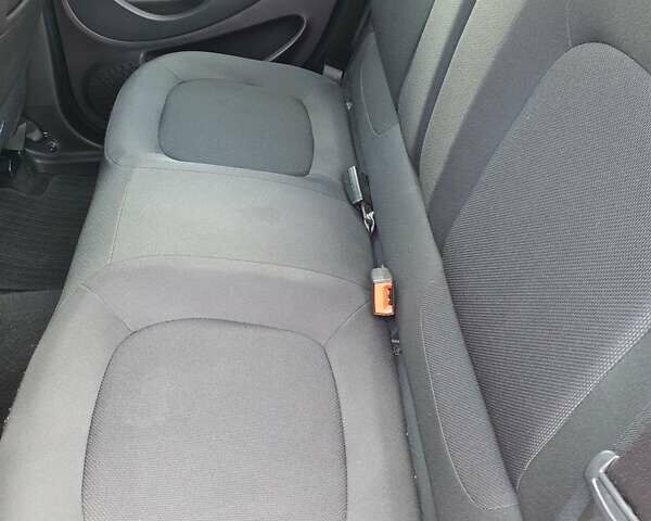 Черный Смарт EQ Forfour, объемом двигателя 0 л и пробегом 42 тыс. км за 8999 $, фото 17 на Automoto.ua