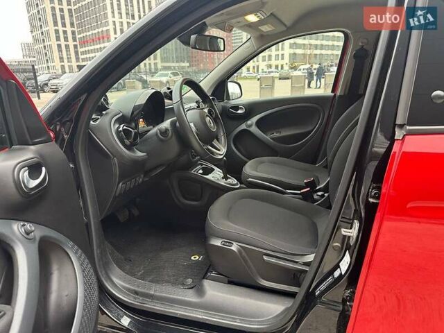 Чорний Смарт EQ Forfour, об'ємом двигуна 0 л та пробігом 44 тис. км за 11000 $, фото 9 на Automoto.ua