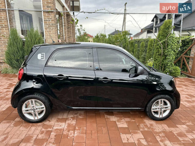 Чорний Смарт EQ Forfour, об'ємом двигуна 0 л та пробігом 35 тис. км за 9300 $, фото 7 на Automoto.ua