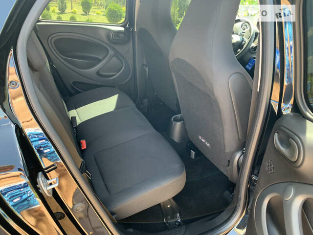 Черный Смарт EQ Forfour, объемом двигателя 0 л и пробегом 38 тыс. км за 9600 $, фото 13 на Automoto.ua