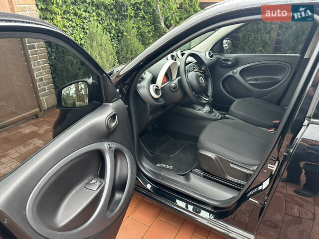 Чорний Смарт EQ Forfour, об'ємом двигуна 0 л та пробігом 35 тис. км за 9300 $, фото 13 на Automoto.ua