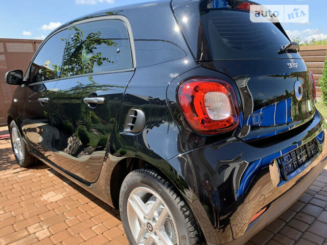 Черный Смарт EQ Forfour, объемом двигателя 0 л и пробегом 38 тыс. км за 9600 $, фото 10 на Automoto.ua