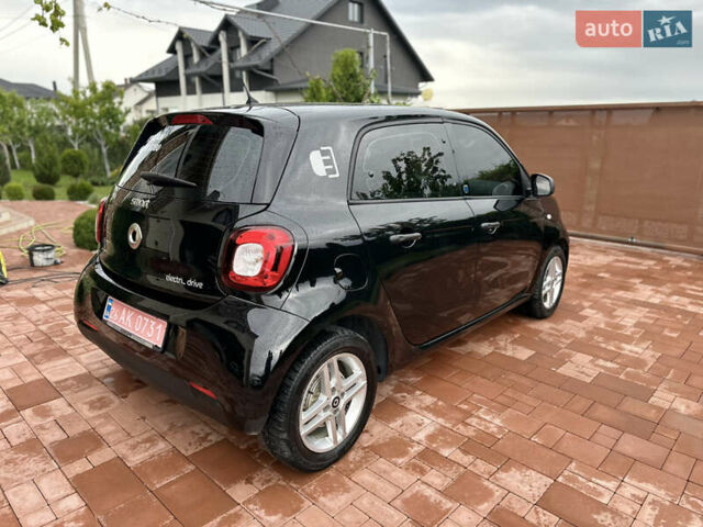 Чорний Смарт EQ Forfour, об'ємом двигуна 0 л та пробігом 35 тис. км за 9300 $, фото 6 на Automoto.ua
