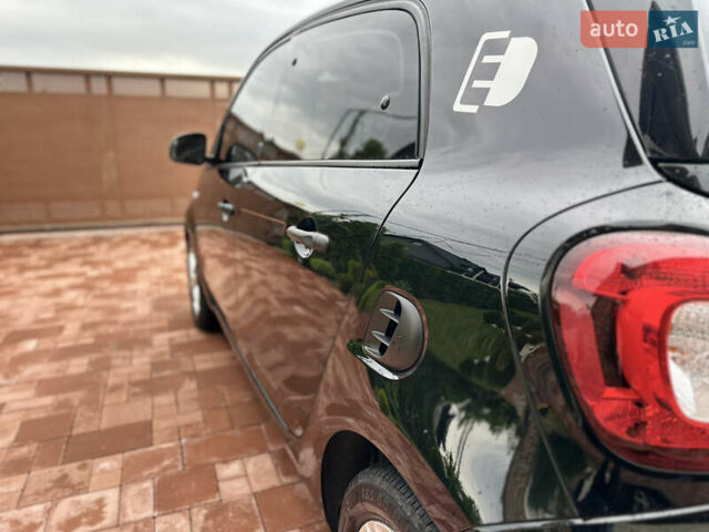 Чорний Смарт EQ Forfour, об'ємом двигуна 0 л та пробігом 35 тис. км за 9300 $, фото 12 на Automoto.ua