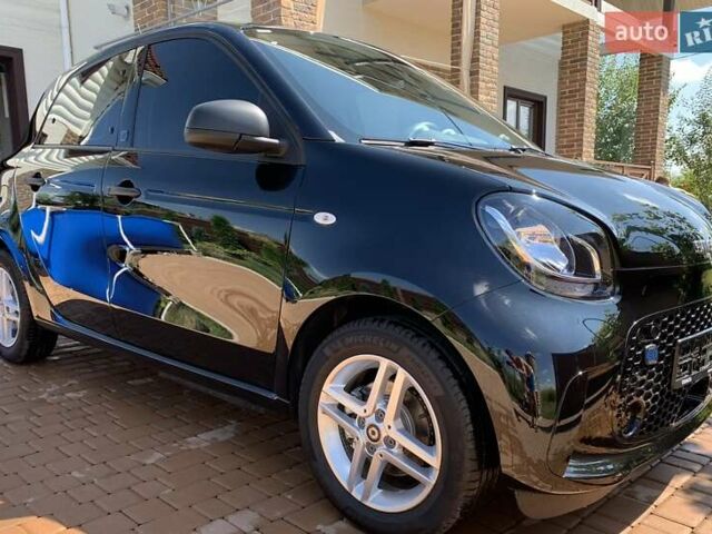 Черный Смарт EQ Forfour, объемом двигателя 0 л и пробегом 38 тыс. км за 9600 $, фото 1 на Automoto.ua
