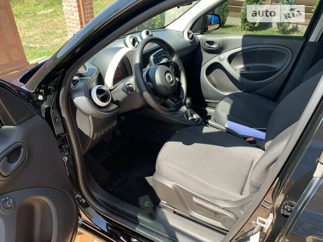 Черный Смарт EQ Forfour, объемом двигателя 0 л и пробегом 38 тыс. км за 9600 $, фото 11 на Automoto.ua
