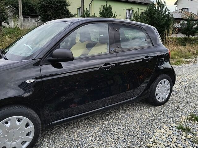 Чорний Смарт EQ Forfour, об'ємом двигуна 0 л та пробігом 67 тис. км за 8600 $, фото 1 на Automoto.ua