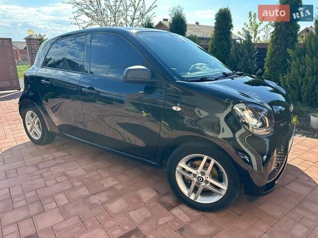 Черный Смарт EQ Forfour, объемом двигателя 0 л и пробегом 43 тыс. км за 8900 $, фото 9 на Automoto.ua