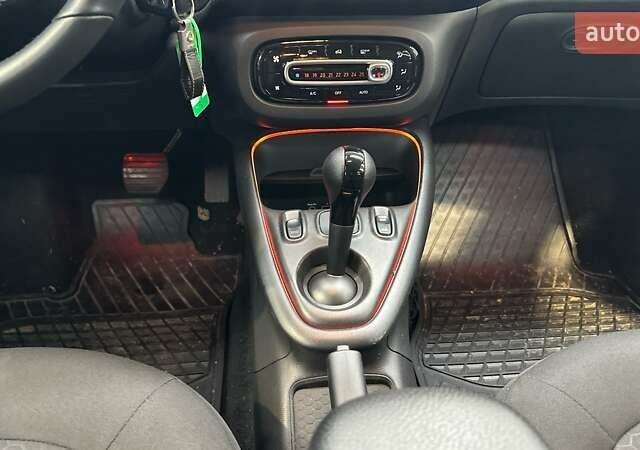 Чорний Смарт EQ Forfour, об'ємом двигуна 0 л та пробігом 22 тис. км за 14650 $, фото 12 на Automoto.ua
