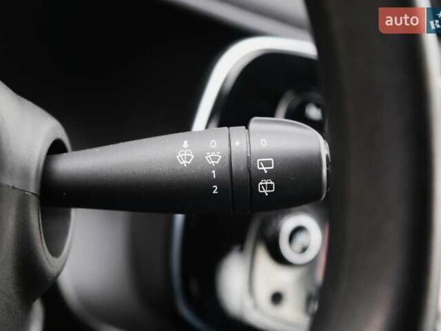 Черный Смарт EQ Forfour, объемом двигателя 0 л и пробегом 44 тыс. км за 9900 $, фото 24 на Automoto.ua