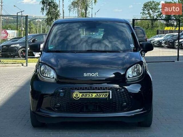 Черный Смарт EQ Forfour, объемом двигателя 0 л и пробегом 31 тыс. км за 11800 $, фото 1 на Automoto.ua