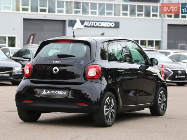 Черный Смарт EQ Forfour, объемом двигателя 0 л и пробегом 44 тыс. км за 9900 $, фото 3 на Automoto.ua