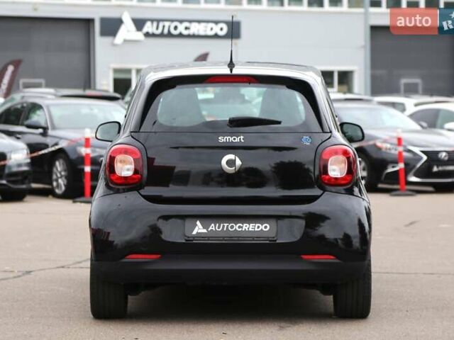 Черный Смарт EQ Forfour, объемом двигателя 0 л и пробегом 44 тыс. км за 9900 $, фото 4 на Automoto.ua