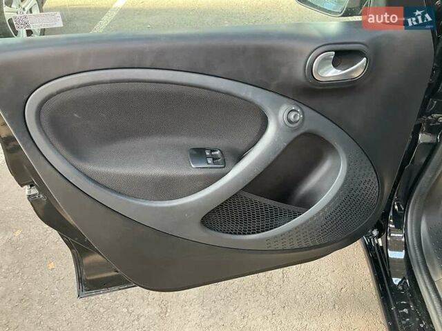 Чорний Смарт EQ Forfour, об'ємом двигуна 0 л та пробігом 53 тис. км за 13450 $, фото 14 на Automoto.ua