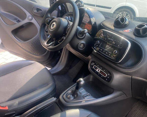 Чорний Смарт EQ Forfour, об'ємом двигуна 0 л та пробігом 43 тис. км за 9600 $, фото 5 на Automoto.ua