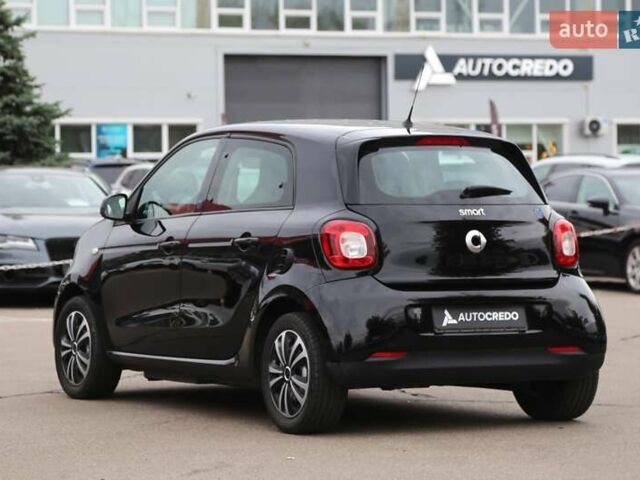Черный Смарт EQ Forfour, объемом двигателя 0 л и пробегом 44 тыс. км за 9900 $, фото 5 на Automoto.ua