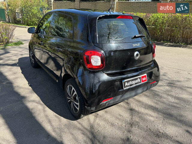 Чорний Смарт EQ Forfour, об'ємом двигуна 0.1 л та пробігом 40 тис. км за 9390 $, фото 6 на Automoto.ua