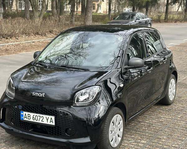 Черный Смарт EQ Forfour, объемом двигателя 0 л и пробегом 37 тыс. км за 9500 $, фото 2 на Automoto.ua