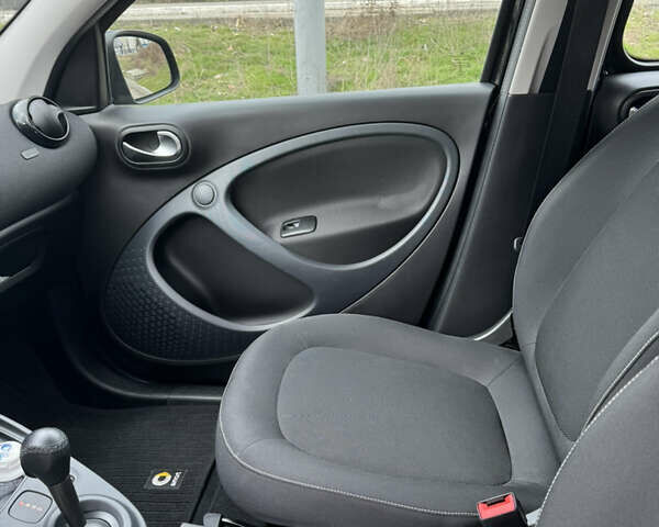 Смарт EQ Forfour, об'ємом двигуна 0 л та пробігом 32 тис. км за 12900 $, фото 173 на Automoto.ua