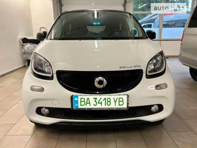 Смарт EQ Forfour, объемом двигателя 0 л и пробегом 29 тыс. км за 16550 $, фото 1 на Automoto.ua