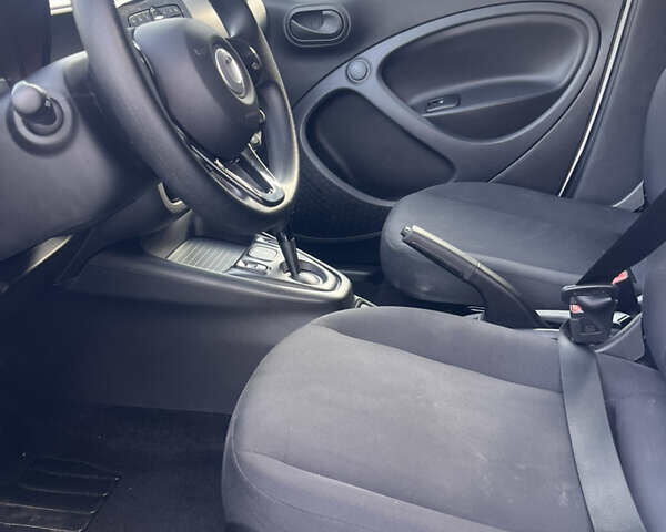 Смарт EQ Forfour, об'ємом двигуна 0 л та пробігом 14 тис. км за 8800 $, фото 6 на Automoto.ua
