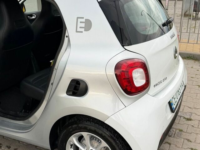 Серый Смарт EQ Forfour, объемом двигателя 0 л и пробегом 66 тыс. км за 10500 $, фото 18 на Automoto.ua