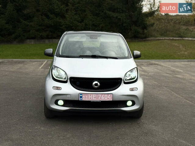 Сірий Смарт EQ Forfour, об'ємом двигуна 0 л та пробігом 51 тис. км за 9500 $, фото 2 на Automoto.ua