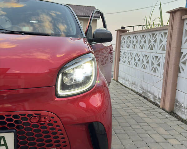 Серый Смарт EQ Forfour, объемом двигателя 0 л и пробегом 47 тыс. км за 11000 $, фото 18 на Automoto.ua