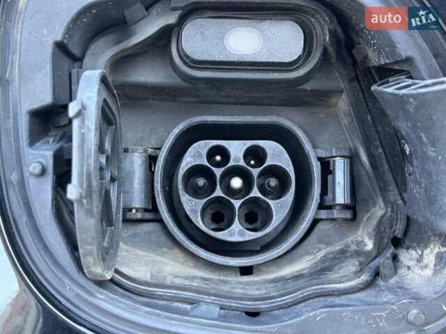 Сірий Смарт EQ Forfour, об'ємом двигуна 0 л та пробігом 46 тис. км за 12500 $, фото 23 на Automoto.ua