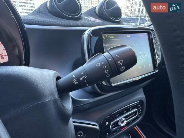 Сірий Смарт EQ Forfour, об'ємом двигуна 0 л та пробігом 46 тис. км за 12500 $, фото 40 на Automoto.ua
