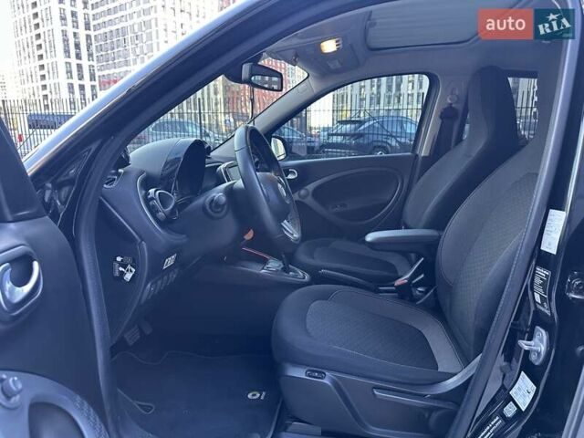 Сірий Смарт EQ Forfour, об'ємом двигуна 0 л та пробігом 46 тис. км за 12500 $, фото 25 на Automoto.ua