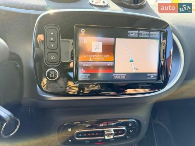 Сірий Смарт EQ Forfour, об'ємом двигуна 0 л та пробігом 22 тис. км за 10500 $, фото 8 на Automoto.ua