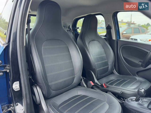 Синий Смарт EQ Forfour, объемом двигателя 0 л и пробегом 55 тыс. км за 7999 $, фото 26 на Automoto.ua