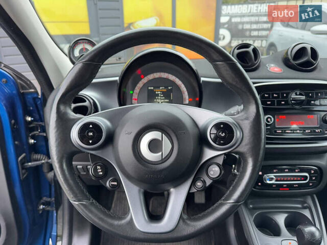 Синий Смарт EQ Forfour, объемом двигателя 0 л и пробегом 55 тыс. км за 7999 $, фото 44 на Automoto.ua