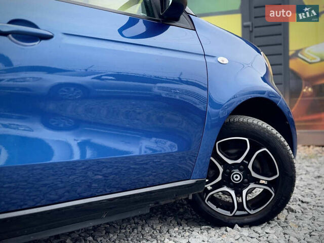 Синий Смарт EQ Forfour, объемом двигателя 0 л и пробегом 55 тыс. км за 7999 $, фото 19 на Automoto.ua